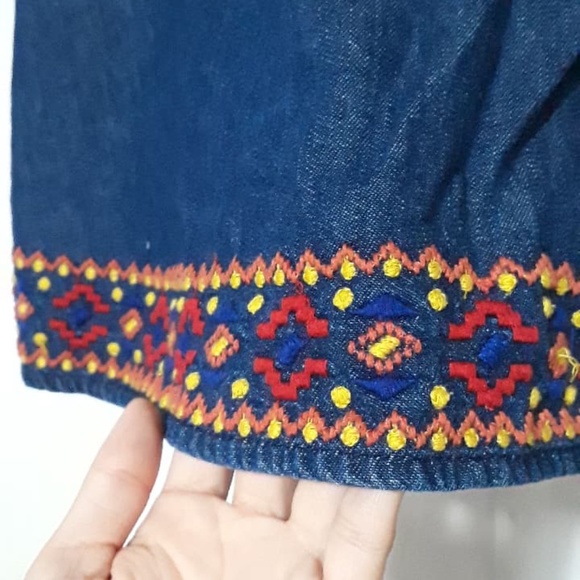 Gap Boho Embroidered Sleeveless Blouse Top Size S - Picture 2 of 7